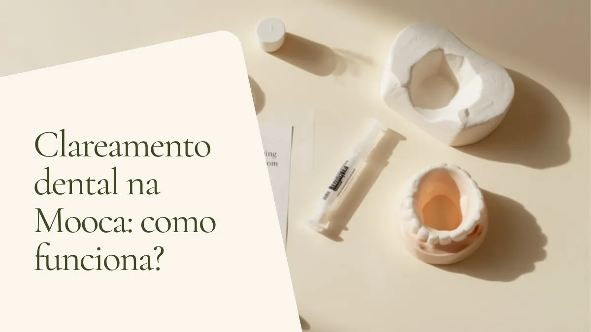Objetos de odontologia relacionados ao tema sobre superfície clara — capa do artigo 'Clareamento dental na Mooca: como funciona?', do consultório da Dra. Cléo Salustiano, dentista na Mooca, São Paulo.