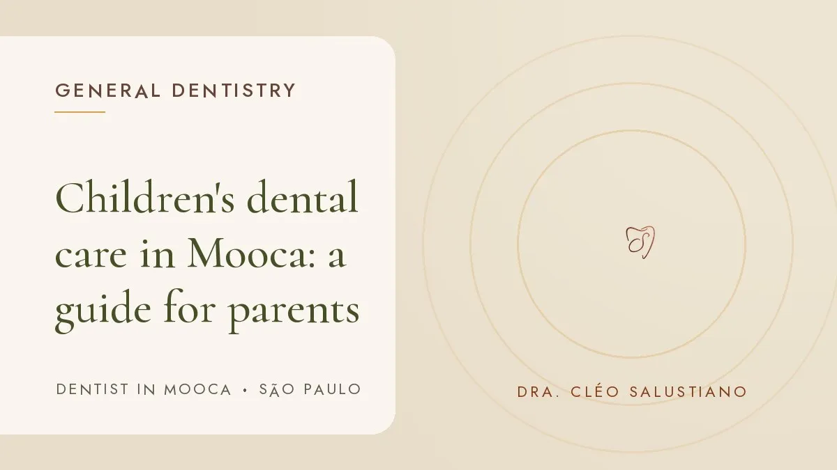 Typographic composition in the dental office's visual identity — cover of the article 'Children's dental care in Mooca: a guide for parents', by Dr. Cléo Salustiano, dentist in Mooca, São Paulo.