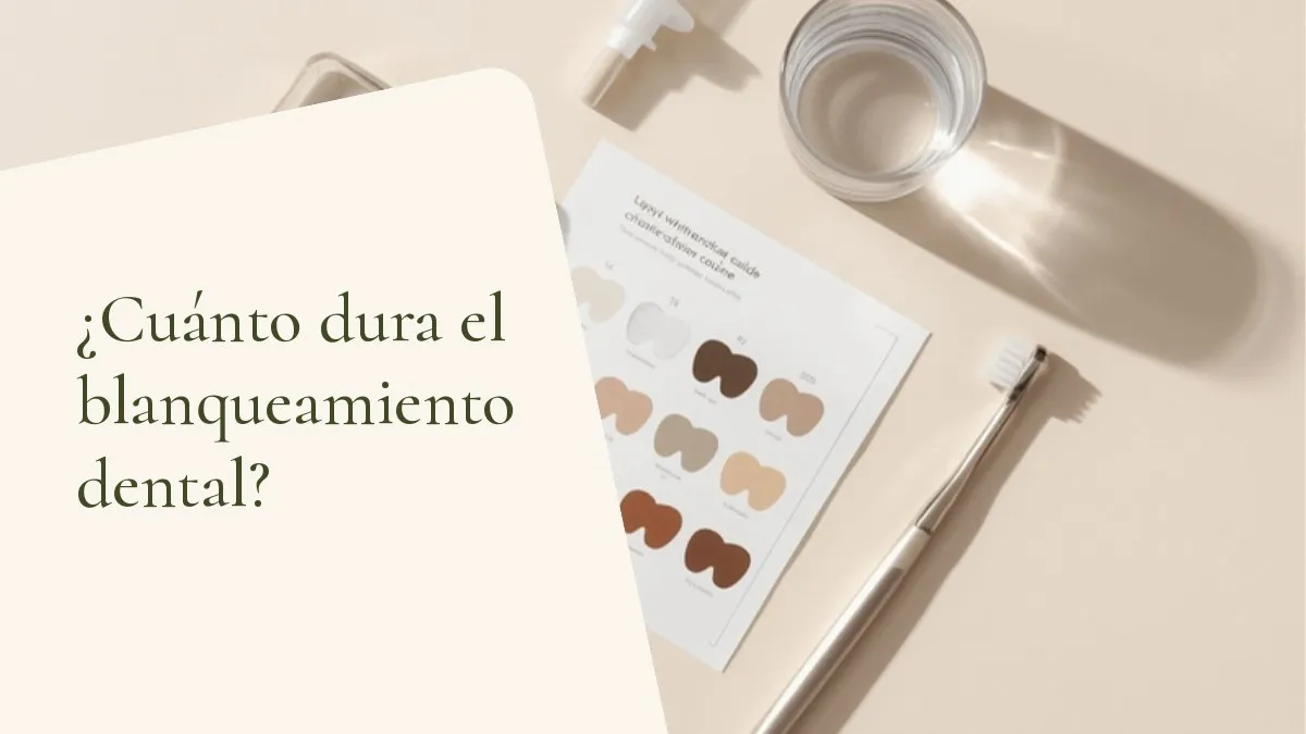 Instrumentos de odontología relacionados con el tema sobre una superficie clara — portada del artículo '¿Cuánto dura el blanqueamiento dental?', del consultorio de la Dra. Cléo Salustiano, dentista en Mooca, São Paulo.