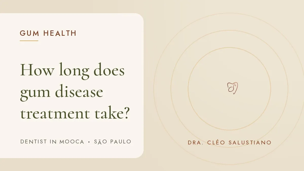 Dental instruments on a light surface — cover of the article 'How long does gum disease treatment take?', from the dental office of Dr. Cléo Salustiano, dentist in Mooca, São Paulo.