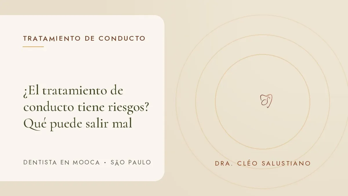 Instrumentos odontológicos sobre una superficie clara — portada del artículo '¿El tratamiento de conducto tiene riesgos?', del consultorio de la Dra. Cléo Salustiano, dentista en Mooca, São Paulo.